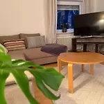 Voll Ausgestattete, Helle Auf 80 Qm *