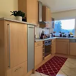 Voll Ausgestattete, Helle Auf 80 Qm Apartment *
