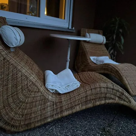 Appartement Voll Ausgestattete, Helle Auf 80 Qm Wutoschingen